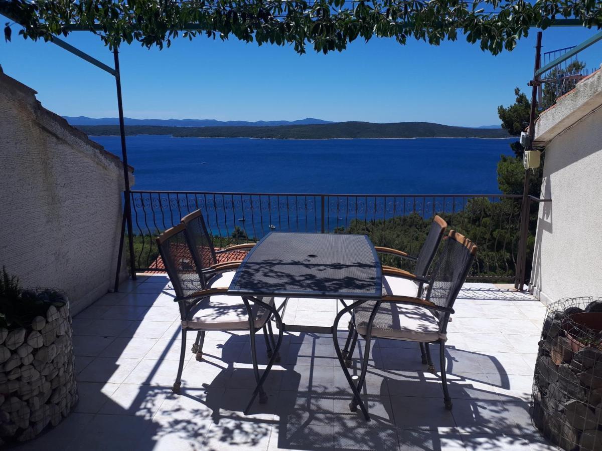 Apartments With A Parking Space Zavala, Hvar - 8912 Dış mekan fotoğraf